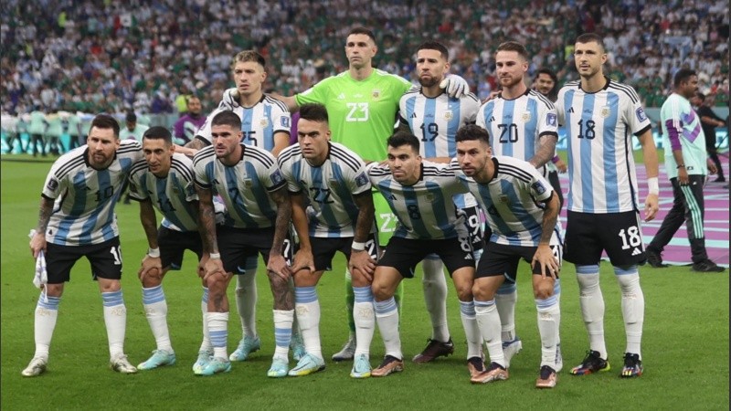 Los once titulares de Argentina que salieron a jugar contra México este sábado.