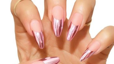 Versátil y adaptable a todo largo y forma de uñas