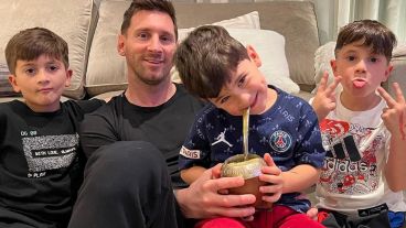 Las reacciones de Thiago y Mateo ante los resultados de la selección argentina.