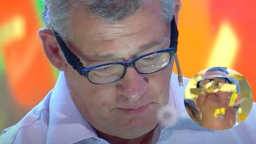 Diego, entre lágrimas al agradecer su premio.