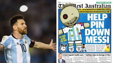"Ayuda a pinchar a Messi", dice la tapa del diario en su formato de papel.