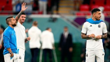 "Vamos, vamos Selección, hoy te vinimos a alentar, para ser campeón, hoy hay que ganar..."