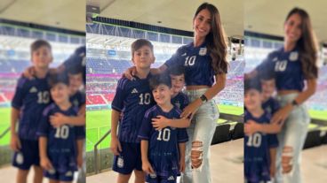 Antonela Roccuzzo junto a Thiago, Mateo y Ciro Messi en el estadio Áhmad bin Ali.