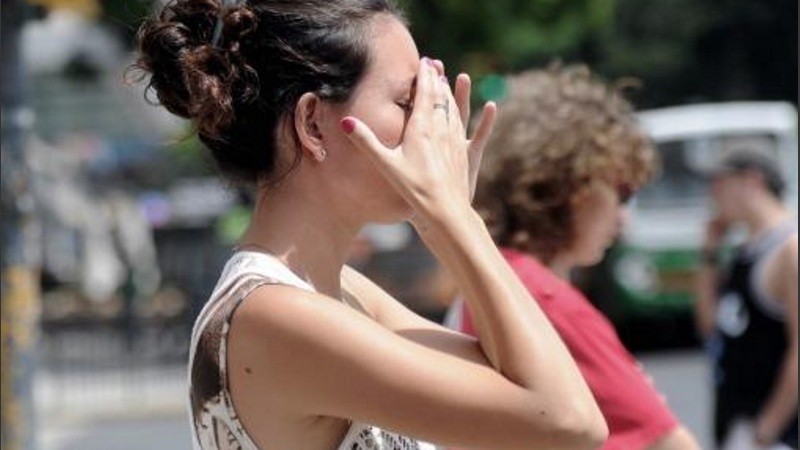 Seguían las advertencias amarillas para: Jujuy, Formosa, Chaco, Corrientes, Misiones, Entre Ríos, Santa Fe, San Juan, Mendoza, Buenos Aires y La Pampa.