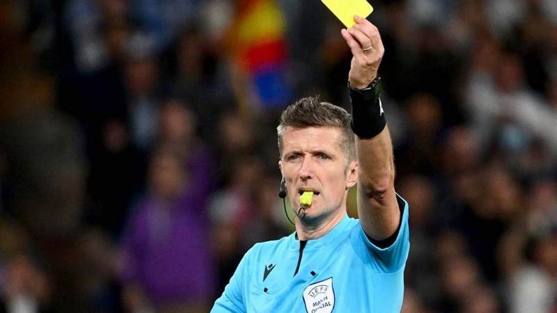 El árbitro italiano Daniele Orsato.