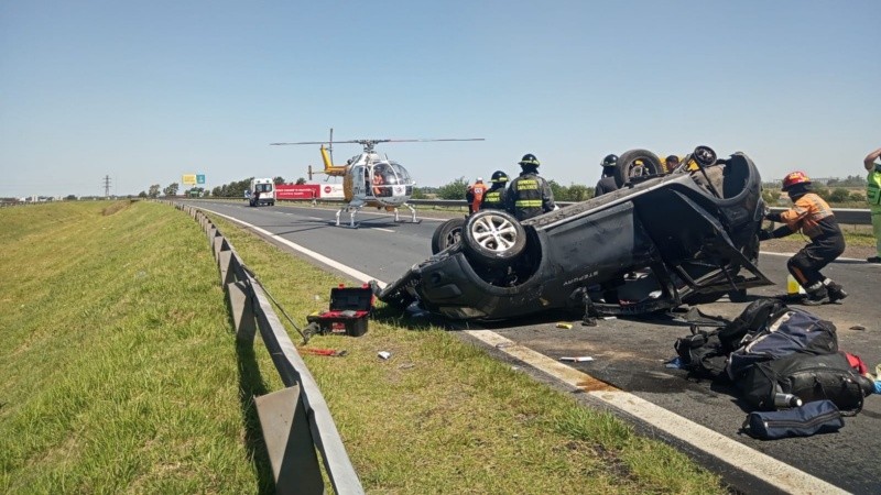 El auto que protagonizó el siniestro, en las primeras horas de la tarde. 