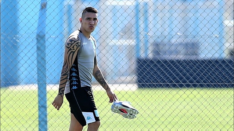 Centurión no se sumó aún a la pretemporada de Vélez y en el Parque tomaron nota.