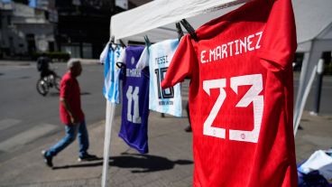 La camiseta del Dibu como una de las preferidas.