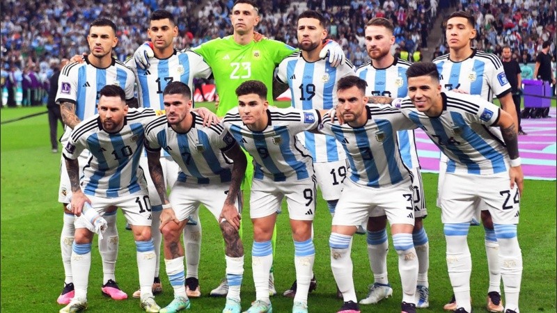 Los once titulares de Argentina que salieron a jugar contra Croacia en el estadio Lusail