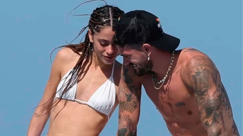 Tini y Rodrigo durante unas vacaciones. 