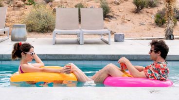 Escena de la película Palm Springs.