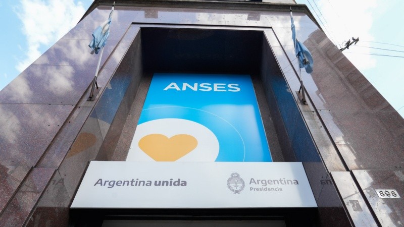 El ajuste salarial, que totaliza unos $36.000, se concretará a través de Anses.