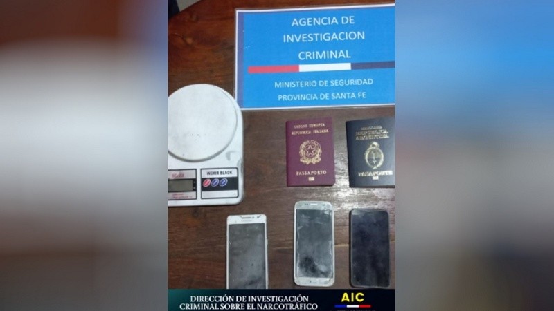 Parte del material secuestrado en los allanamientos.