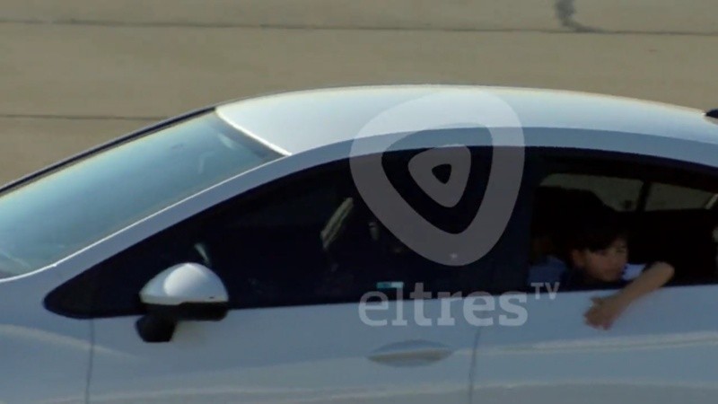 Thiago, Mateo y Ciro en la ciudad natal de sus padres.