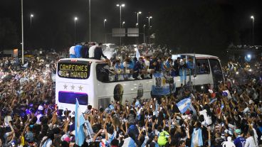 La selección y el pueblo argentino festejan el tercer campeonato mundial en una jornada histórica