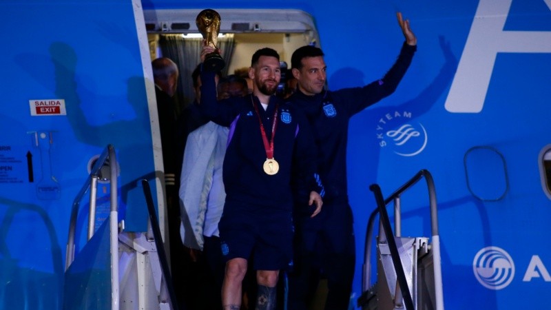 La selección y el pueblo argentino festejan el tercer campeonato mundial en una jornada histórica