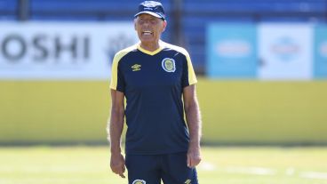El entrenador de 66 años comenzó su quinto ciclo en Rosario Central.