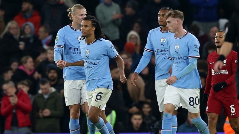 Para los ciudadanos marcaron Haaland, Mahrez y Aké.