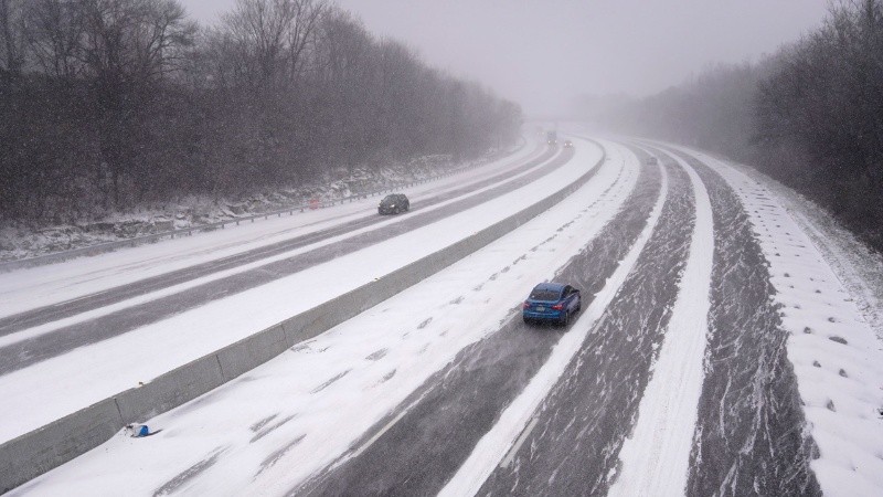 Se estima que más de 112 millones de personas viajarán por carretera durante las fiestas de fin de año.