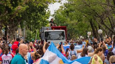 Por disposición municipal, una calle de San Vicente ahora tiene el nombre del campeón del mundo nacido en la ciudad: Matías Manna.