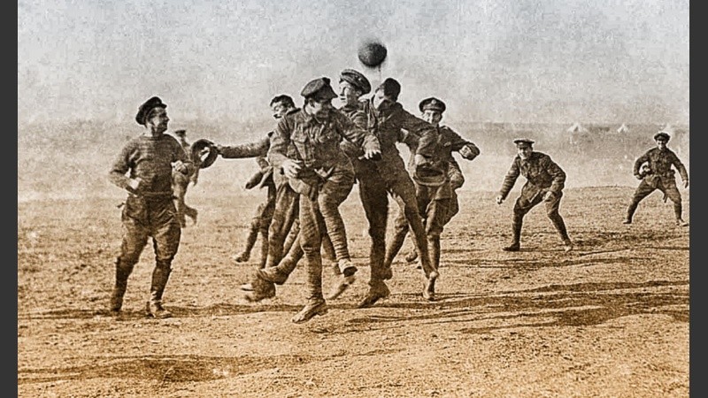 Varios testimonis sostienen que los soldados jugaron al fútbol.