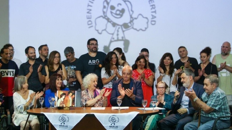 Abuelas de Plaza de Mayo anunció la restitución del nieto 132.