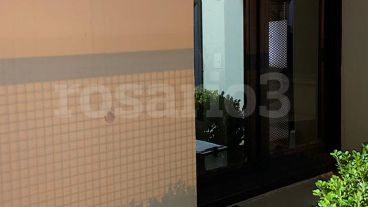 Varios tiros contra la fachada a las 21.35 de este miércoles.