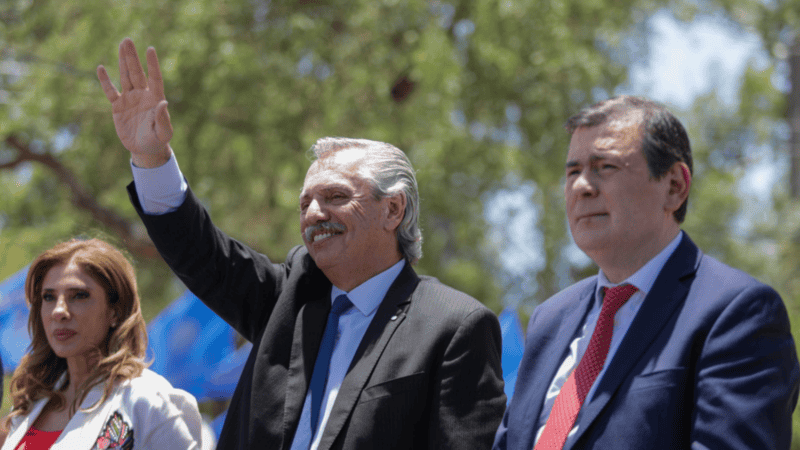 El presidente viajará a Brasil y en enero visitará varias provincias.