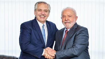"Recibí a mi amigo Alberto Fernández y pude felicitarlo por la victoria de Argentina en la Copa del Mundo.", dijo Lula.