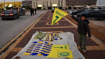 Con 37 años, Cristiano seguirá su carrera en el fútbol de Arabia Saudita con un contrato de dos años y 200 millones de dólares.