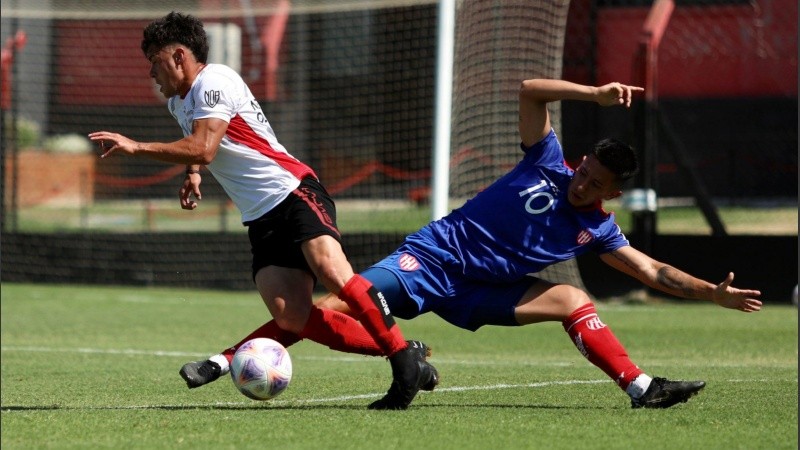 Ambos partidos fueron a puertas cerradas