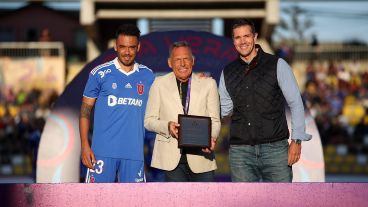 La foto de Russo con Nery Domínguez, ex jugador de Central y actualmente en Universidad de Chile.