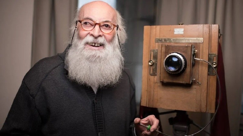 Adolfo Kaminsky murió este lunes a los 97 años en París.