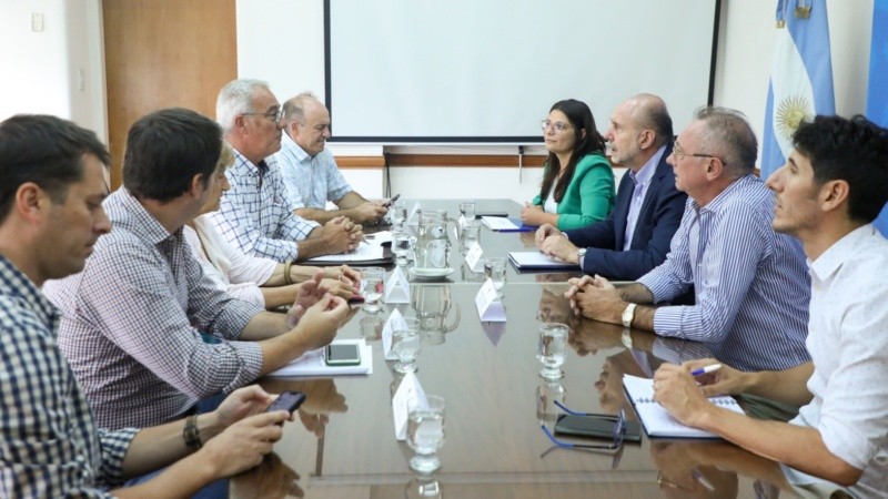 Perotti y Costamagna reunidos con dirigentes de Carsfe este miércoles