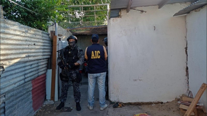 La vivienda usurpada a punta de pistola.