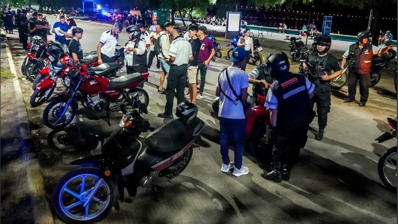 El megaoperativo se realizó entre las 2 y las 7 del último domingo en La Florida. 