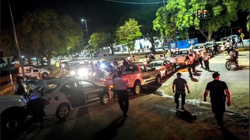 El megaoperativo se realizó entre las 2 y las 7 del último domingo en La Florida. 