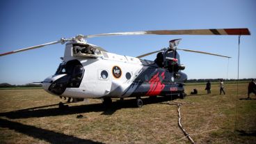 El Boeing “Chinook” en la base operativa de San Pedro.