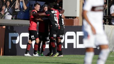 Panchito González convirtió el empate rojinegro en el complemento.