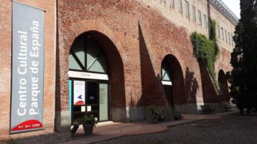 El Centro Cultural Parque de España.