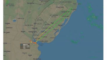 Un avión de Aerolíneas Argentinas estuvo cinco horas dando vueltas en circulos.