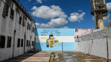 La pintura tiene 50 metros cuadrados.