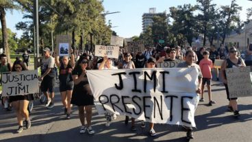 La manifestación atravesó el parque Independencia este domingo.
