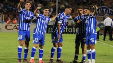 El delantero Nahuel Ulariaga señaló el tanto en el Malvinas Argentinas de Mendoza.