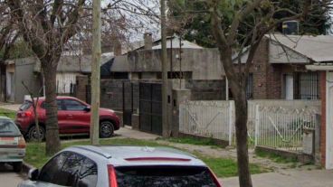 La casa de la víctima está ubicada en la mano par de Araya al 800.