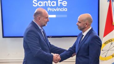 El nuevo funcionario juró a pocos minutos de la salida de Rimoldi.