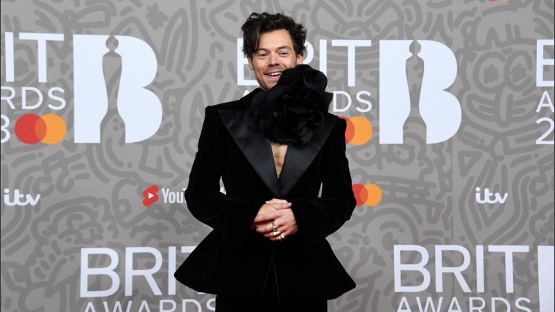 El cantante Harry Styles en los Brit Awards 2023.