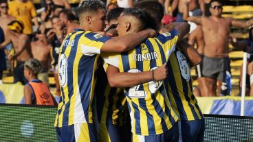 El Canalla logró otra victoria en su estadio y suma siete puntos en el torneo.