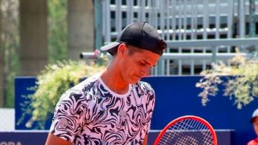 Coria reaccionó en el segundo set pero no le alcanzó.