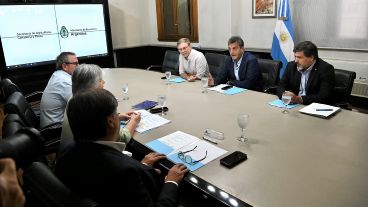 El ministro Massa y el secretario Bahillo encabezaron la cumbre de Nación.
